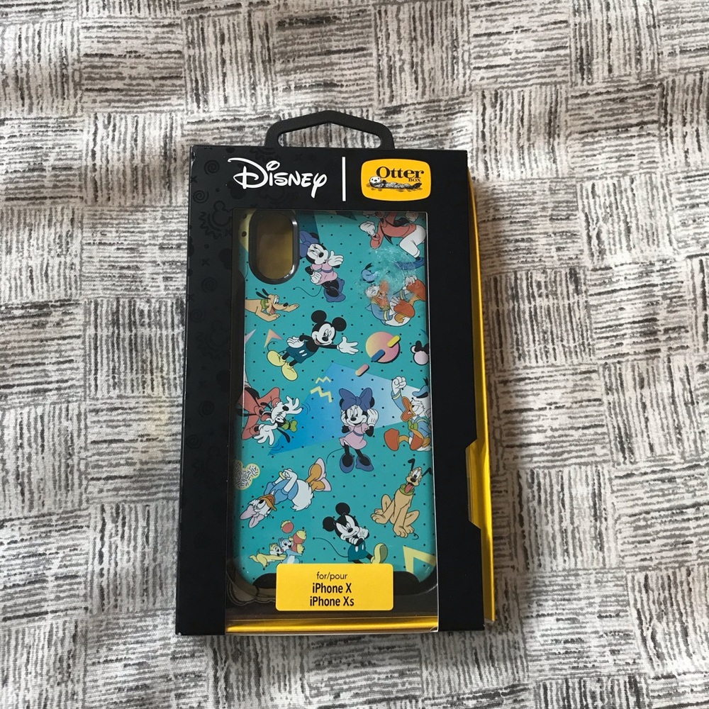 Disney OtterBox Symmetry Series Totally Disney X